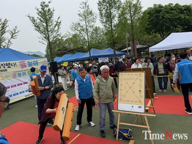 [주민 1,000여 명 설성공원 집결… 체육대회와 열린음악회로 지역 공동체 결속 다져]