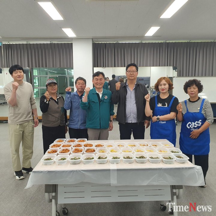 [적성면 금수산자원봉사단, 취약계층 반찬 나눔 봉사]