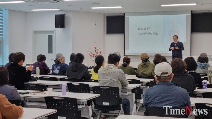 [주민이 발굴한 지역 의제 바탕으로 마을 맞춤형 평생학습 추진]