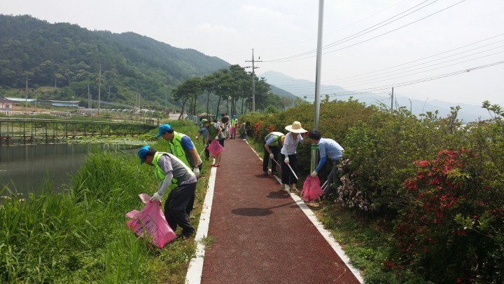 농어촌公 곡성지사, 내 고향 물 살리기 환경정화행사 실시