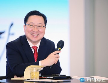 이장우 대전시장, 자매도시 삿포로시 방문...제74회 눈축제 개막식 참가