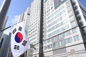 제102주년 3·1절 한마음 한뜻으로 태극기 휘날리며