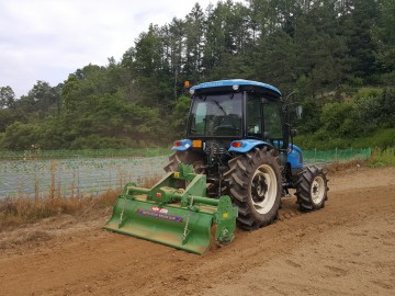 영주시, 영농철 맞아 ‘어르신 농가’ 농작업 대행 
