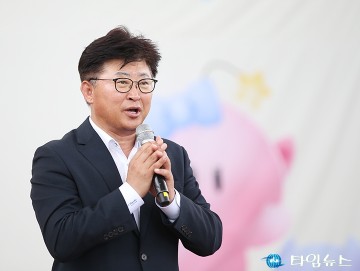 최충규 대덕구청장 “청춘처럼 사시길, 어르신들 섬기겠다”