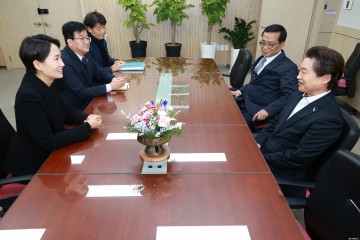 ㈜태강기업, 충북 인재 양성을 위해 장학금 1,300만 원 기탁