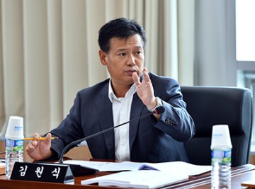 세종시의회 김원식 의원, 행감 통해 2년 연속 시민 혈세 낭비 막았다!