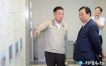 최민호 세종시장, 코아비스 방문…“노후 산단 개선·기업 지원 속도”