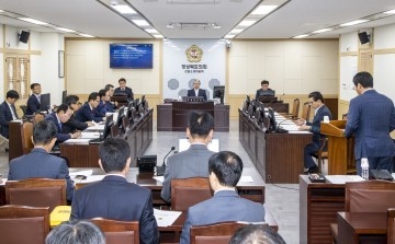 경상북도 지진재해원인조사단의 구성 및 운영에 관한 조례안외 3건 심사