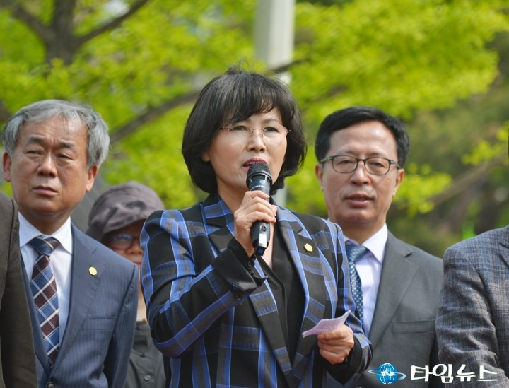 김인식 대전시의회 의장, NGO 활동가 여러분 좋아하고 사랑합니다!