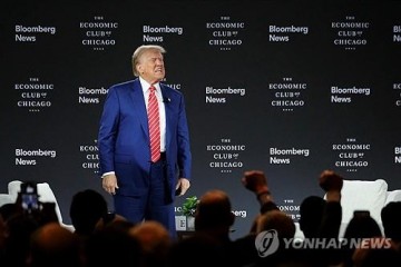 트럼프 "한국 머니머신' 당선되면 방위비 13조원 낼 것..