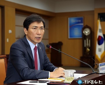 안희정 지사, 장항선복선鐵 등 40대 과제 ‘대선 공약화’