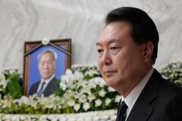 윤석열 부친상에 정관계·재계 조문행렬…내일 발인·경기묘역 안장