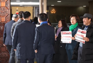 더불어민주당, '50인 미만 유예·산업안전청' 중대재해법 개정 거부
