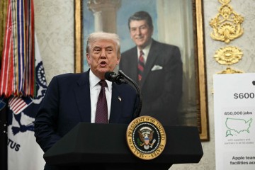 트럼프 "반도체에 100% 관세 부과할 것"…韓에 상당한 영향 예상