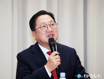 이장우 대전시장, 양질의 일자리...연애·집 등을 해결 할 수 있다