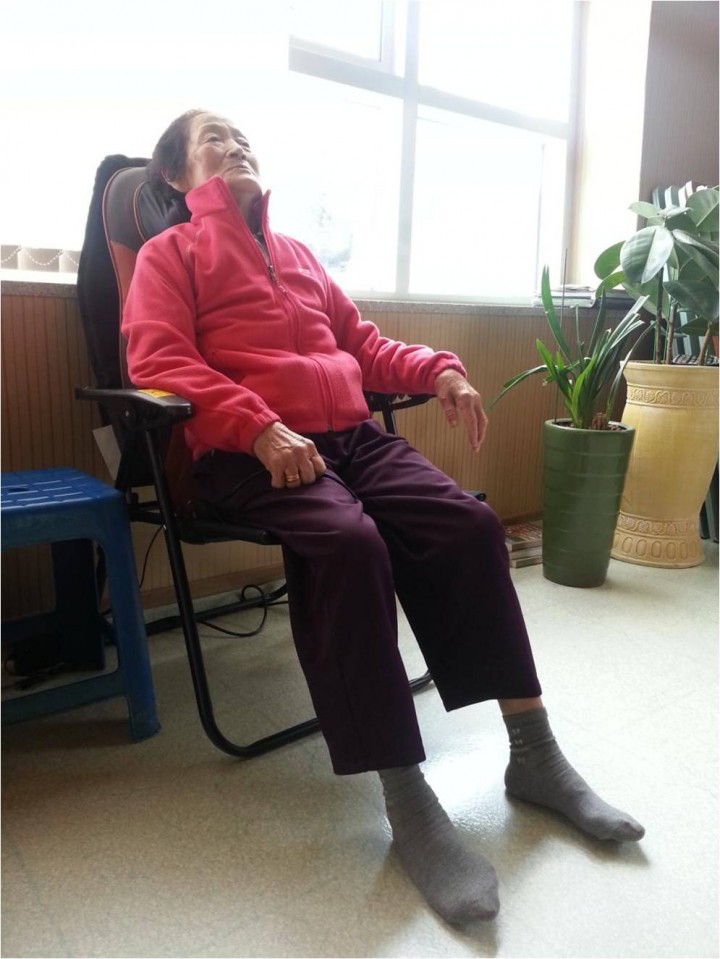 어르신의 건강을 먼저 생각합니다.
