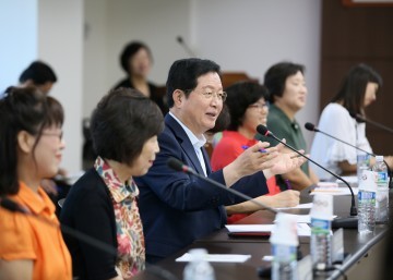장종태 서구청장, 소비자 식품위생감시원과 ‘행복 담은 마중물 대화방’ 개최