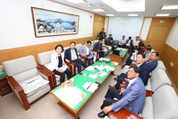 대전 유성구의회 사회도시위원회, 유성시장 재정비촉진계획 변경에 따른 주민의견 청취
