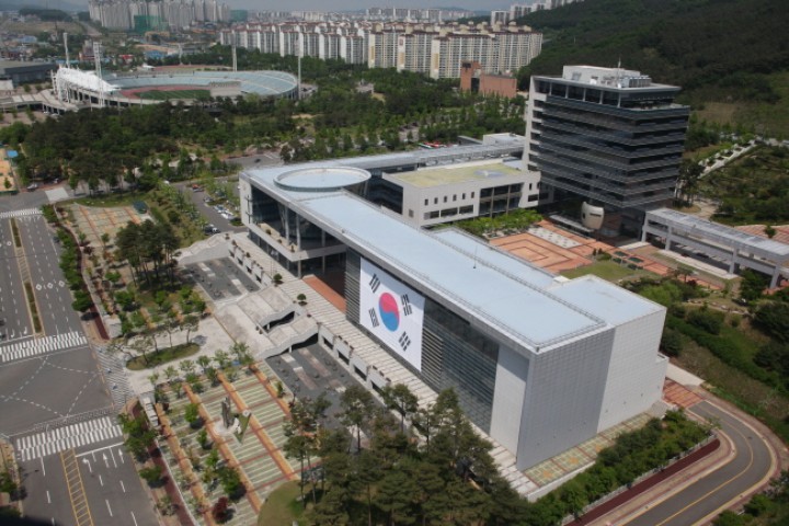 천안시청 전화연결, 이제는 말로거세요!!!  "천안시청요"