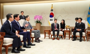 李대통령 "韓, 모범 테스트베드"…올트먼 "韓 없이 AI발전 없어"
