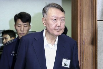 '평양 무인기 침투' 윤석열 전 대통령 추가 구속 갈림길…오늘 법원 심문