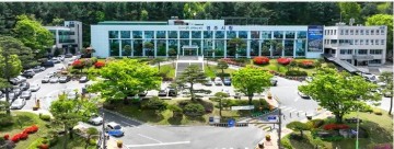 [기자칼럼] ‘대행의 대행’ 영주시청 인사, 승진의 잔치 뒤에 숨은 ‘서먹한 공기’