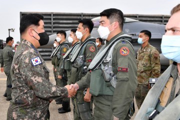 박인호 공군 참모총장 훈련 요원 격려
