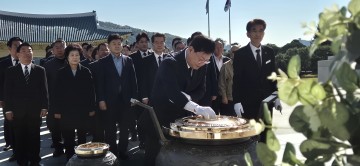이은권 국민의힘 대전시당위원장 당선인, 현충원 참배…“대전의 변화와 정치 균형 이끌 것”