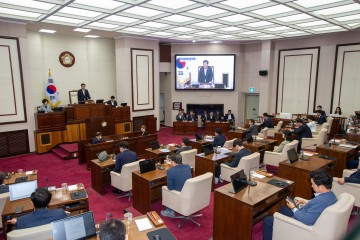 구미시의회, 제267회  제2차 본회의, 22건의 안건 처리 임시회 폐회