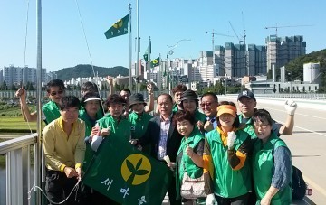 다사읍새마을협의회·부녀회, 세천교 새마을기 정비