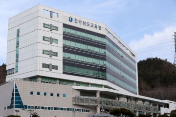 전남교육청, 새내기 유권자 투표 참여 적극 지원 