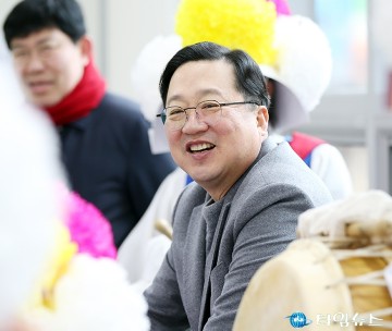 이장우 대전시장, 대청호 전체를 장미로