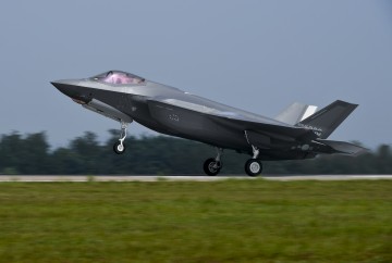 美,  F-35 스텔스기 25대 한국에추가 판매 잠정 승인