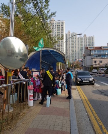 천안교육지원청Wee센터, 환서초와 ‘생명존중 캠페인’ 실시