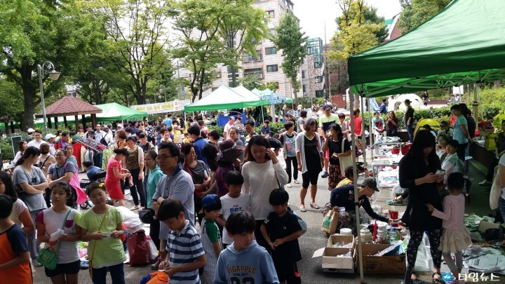 역곡2동, 소통과 화합의‘문화 벼룩시장’개최