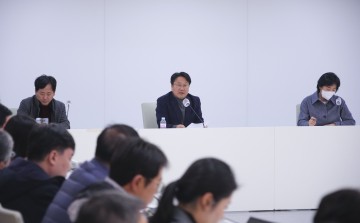 강기정 광주시장, 비상계엄 무효선언 연석회의 참석