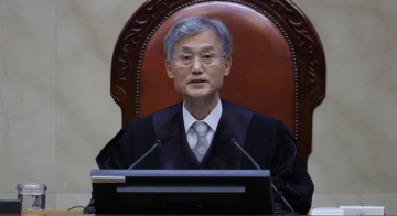 法 위에 선 민주당 '조희대 대법원장 사법 쿠데타, 명백한 탄핵' 정사 NO 권력 OK..