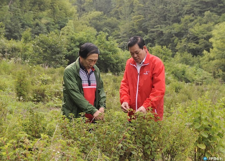 최상화 전 춘추관장, 약초 협동조합설립 지역경제발전에 앞장서