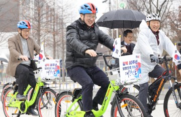 이장우 대전시장, 삼일절 자전거 대행진 참가…조국을 향한 마음 새긴다