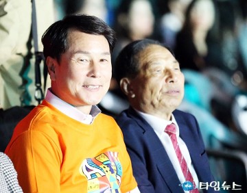 ‘대전 서구힐링 아트페스티벌’에 참석한 이상래 대전시의회 의장