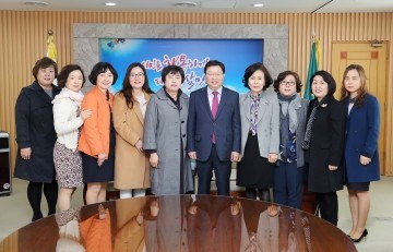 권선택 대전시장, 대전시 어린이집 연합회 임원 면담