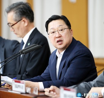 이장우 대전시장 “중기부 형편없는 조직, 소진공 이사장 즉시 사퇴해야”