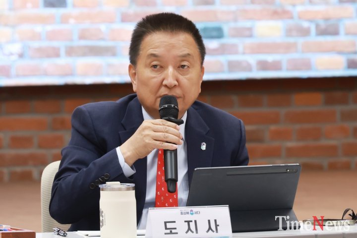 김영환 지사 “충북의 변화, 공직자 아이디어가 만든 결실”