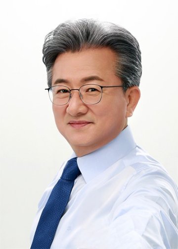 정용래 유성구청장 예비부호 “63년 만의 노동절 공휴일…노동 존엄 회복”