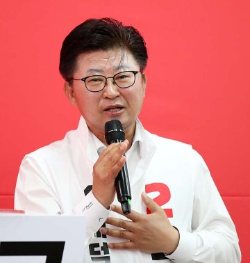 최충규 대덕구청장 후보 “대덕 변방시대 끝내겠다”…개소식 총결집