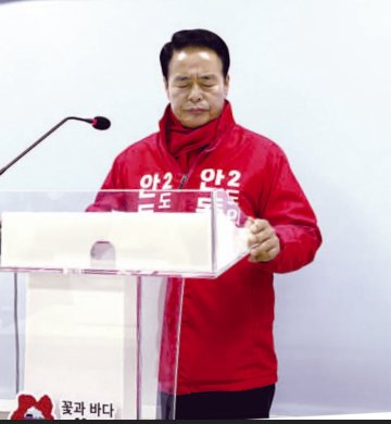 [정치평론 18보] 안동목의 쇼..정치가 연극이 되는 순간…유권자는 배우 아닌 심판자...
