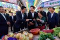 李대통령, 회담 하루 전 고향 안동시장 방문… 찜닭 먹으며 "민생·관광 챙기기"