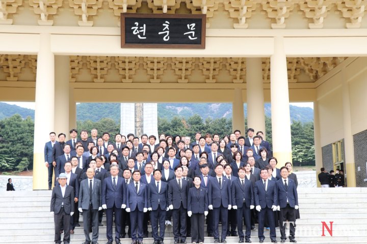 허태정 대전시장 후보 “민생 살리겠다”…민주당 대전시당 총결집