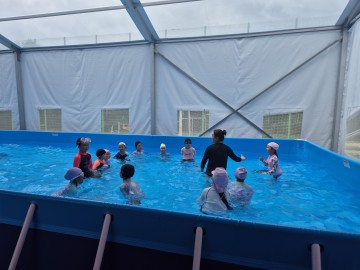 충남교육청, 이동형 수영장으로 생존수영 실기교육 본격화
