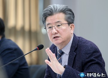 정용래 유성구청장, 실질적 변화 이끌 것…2025년 성과 중심 행정 강화